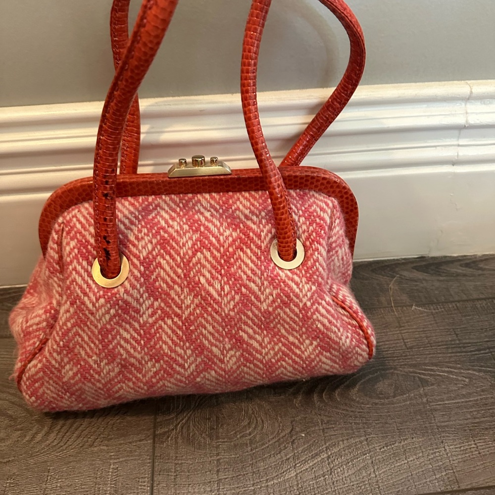 Ann Taylor Pink and Red Shoulder Bag
